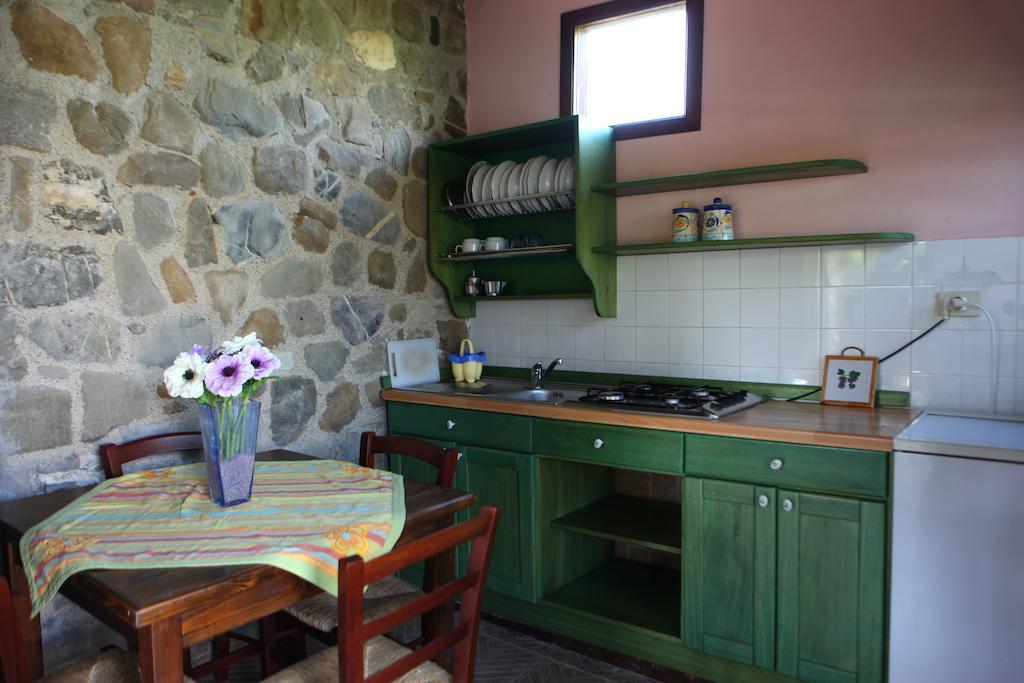 Agriturismo Il Pozzo Casal Velino Ruang foto