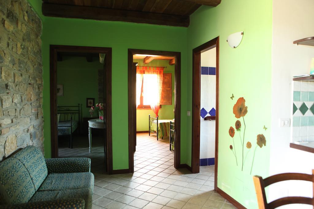 Agriturismo Il Pozzo Casal Velino Ruang foto